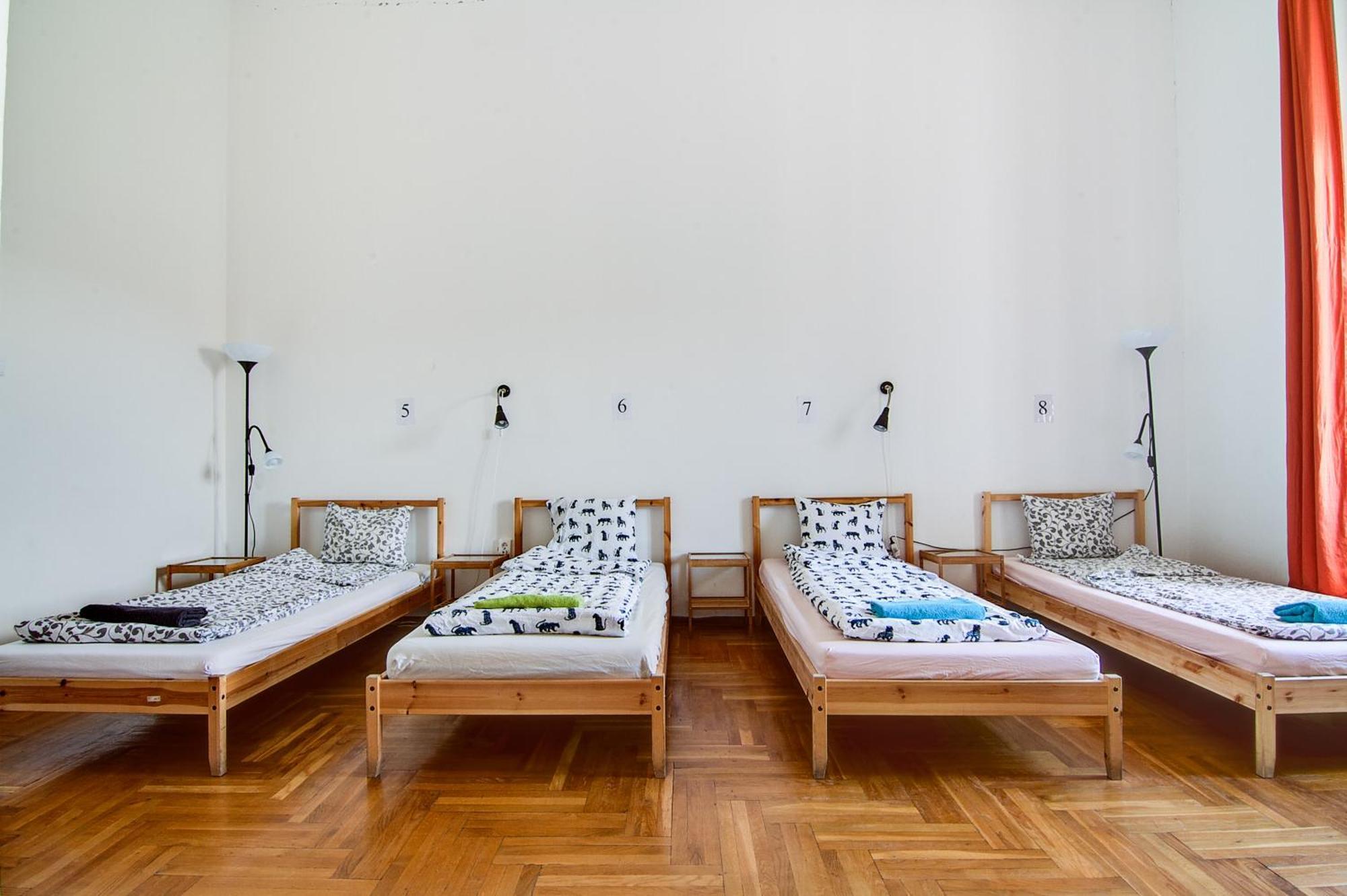 Pal'S Hostel And Apartments Budapest Exterior photo