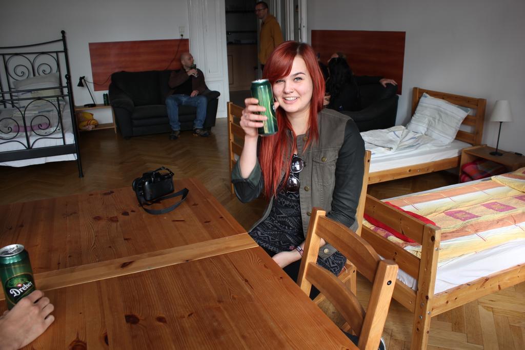 Pal'S Hostel And Apartments Budapest Room photo